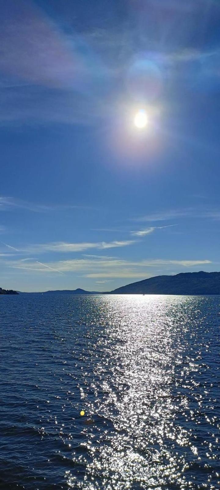 Little Suite Near Lake Verbania Exteriör bild